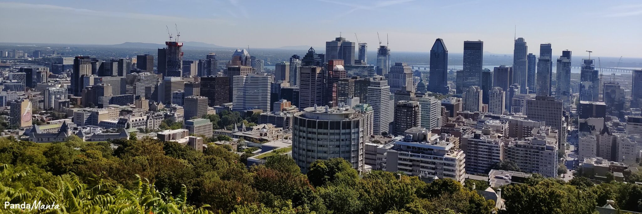 Montréal, Québec, Canada vue de haut - PandaManta - Blog voyage