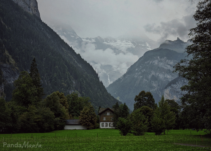 Vallée de Lauterbrunnen - Roadtrip Suisse - PandaManta Blog Voyage