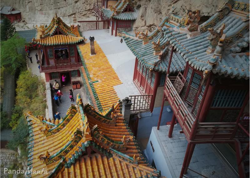 Dans le temple suspendu de Datong en Chine