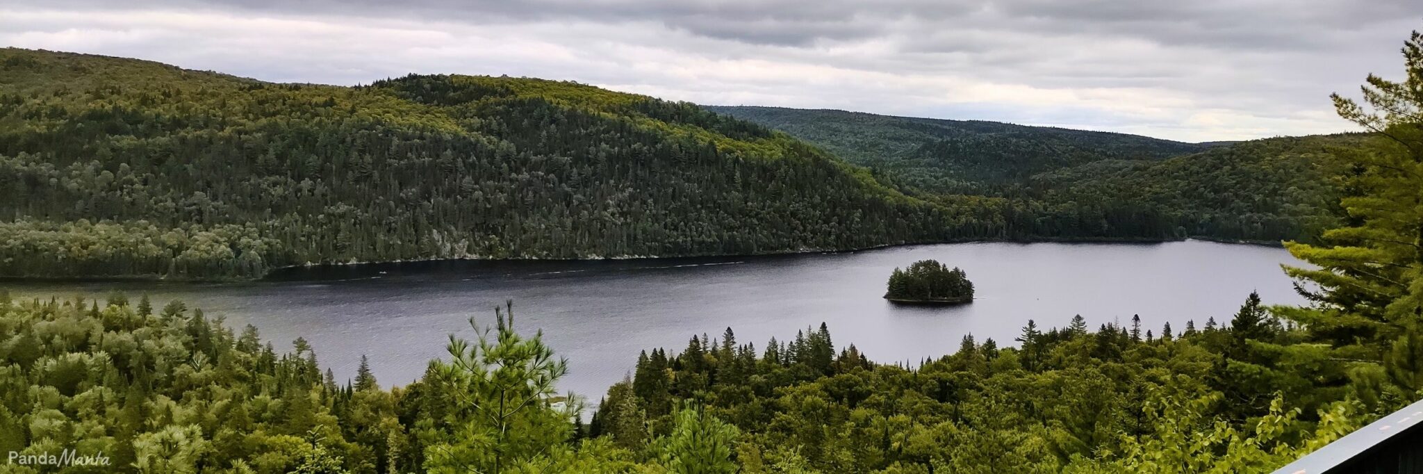Banner : Parc de la Mauricie au Québec, Canada