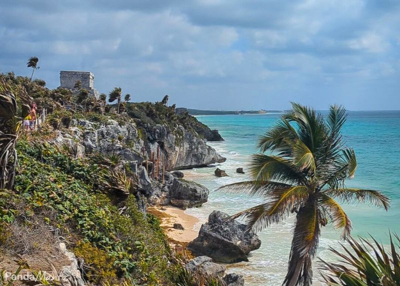 Ruines de Tulum en bord de mer