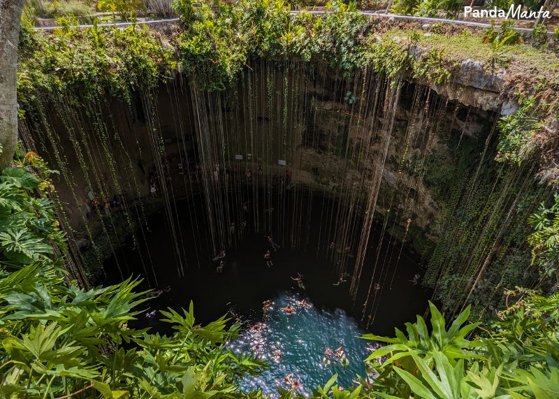 Cenote Ik Kil dans le Yucatan