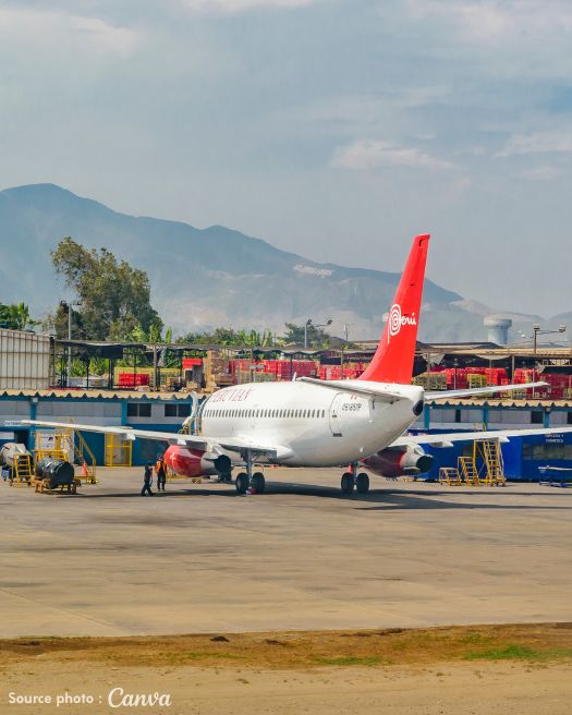 Arrivée à Lima en avion - PandaManta - Blog voyage