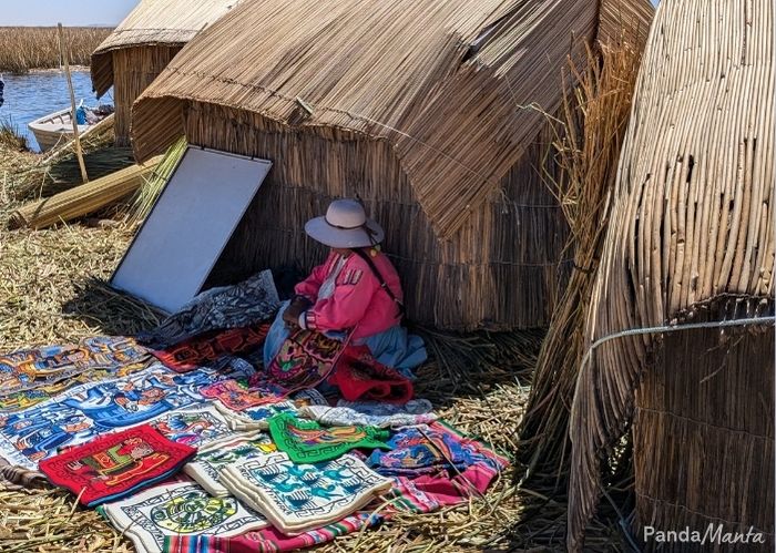 Artisanat des îles Uros - PandaManta - Blog voyage